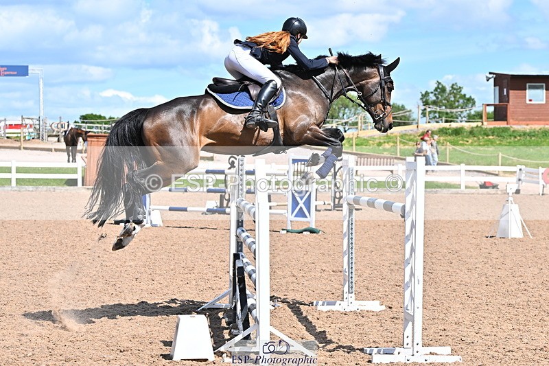 240619A-154759-00984 - Cls 5 Snr Foxhunter and 1.20m Open