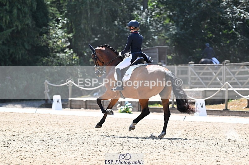 250810A-134840-07105 - 111-Elizabeth.AllenHeraldik