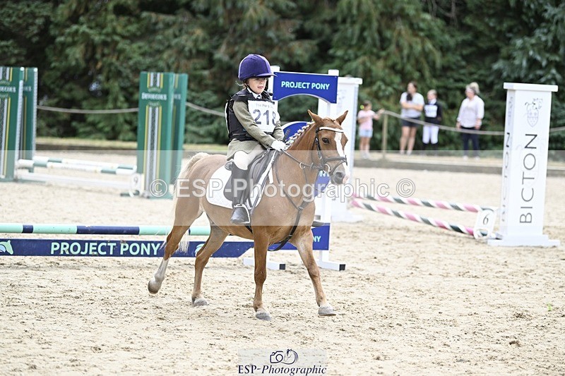 250820A-130808-06925 - Round 1, Start to 1.30pm Break