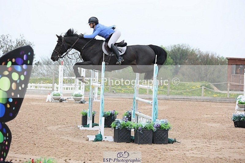 250424-124315-05543 - Cls 1 - 2 Star Small Tour