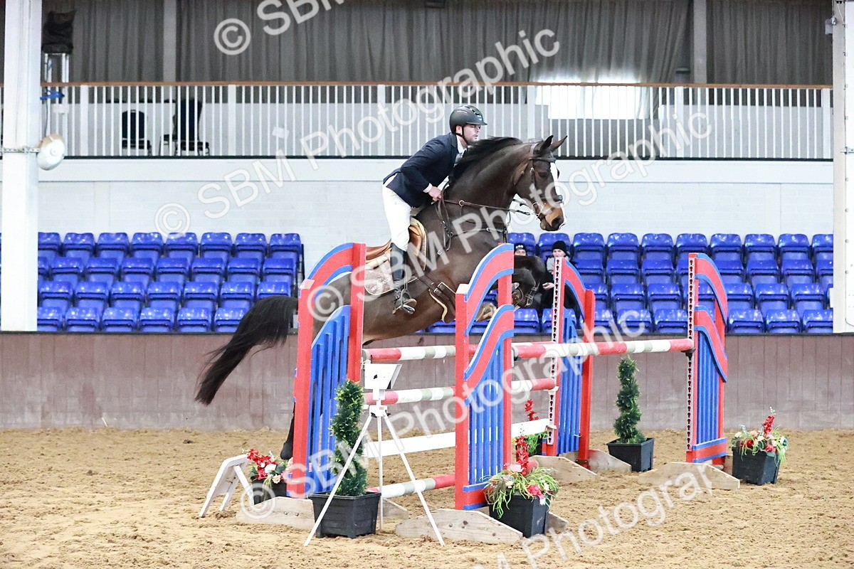 SBM_003039 - Class 11 - Senior Foxhunter 1.20m