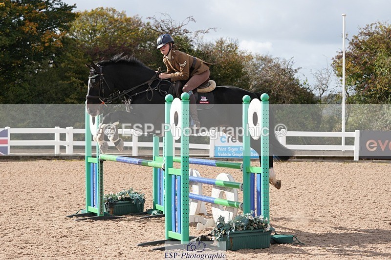 251005-132244-03511 - Cls 27 1.05m Amateur Qualifier