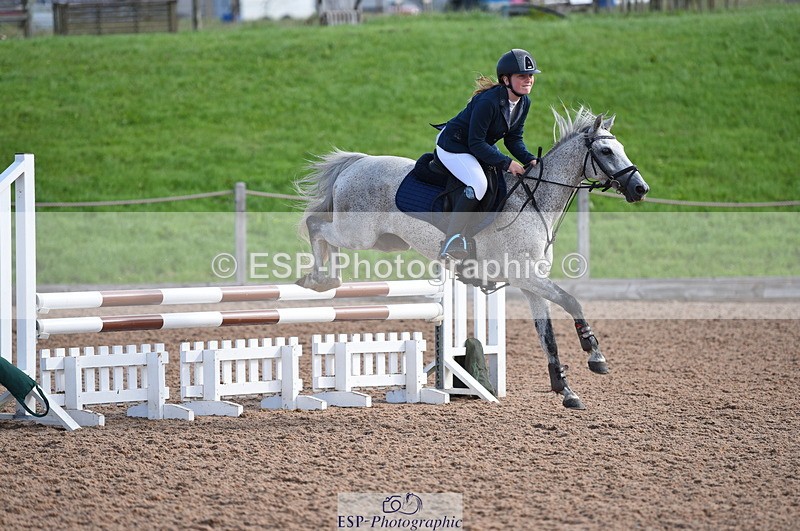 230716A-091528-01872 - Cls 32 Stepping Stones 128cm & 138cm