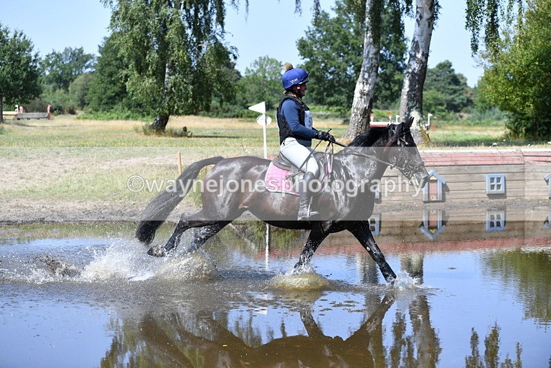 WJ5_3282 - XC Time 13:30 to 14:00