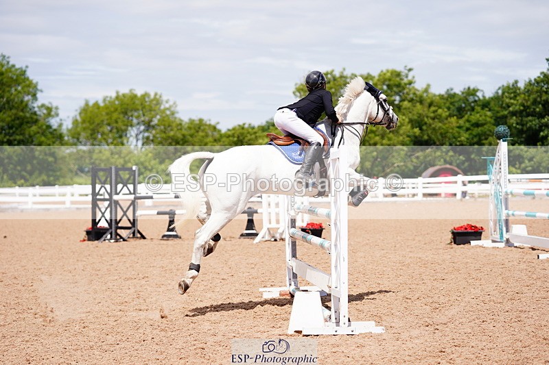 240629A-123618-05396 - Cls 18 Newcomers and 1m Open