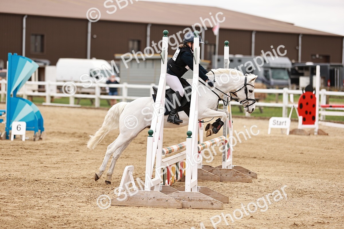 SBM_008585 - Class 4 - 70cm