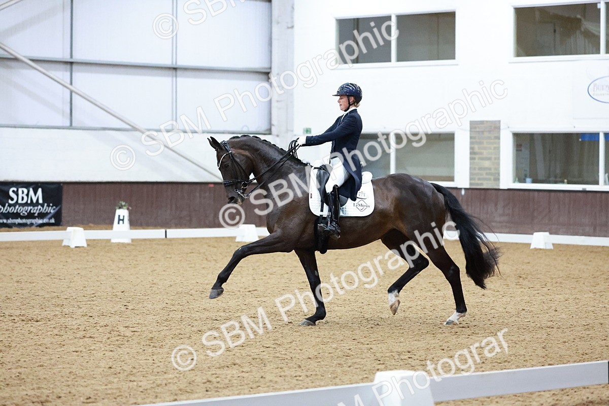 SBM_021656 - Class 14 - FEI Grand Prix - 18.52-19.37