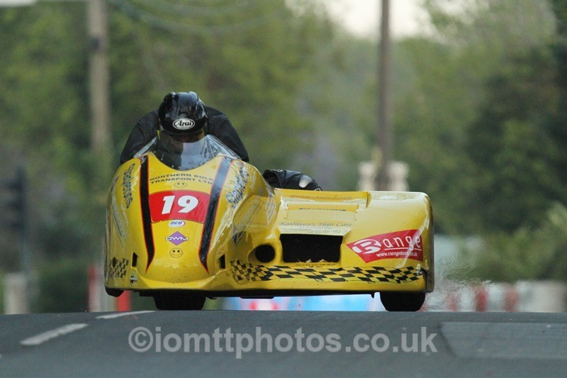 IMG_5727 - Thursday Practice - TT 2013 Side Car