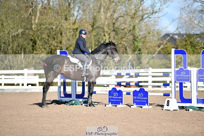 231110A-125028-00451 - Cls 4 Snr 1.05m Open