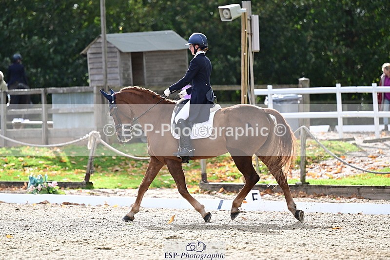261021A-145713-01892 - B-110-Lulu.Saunders
