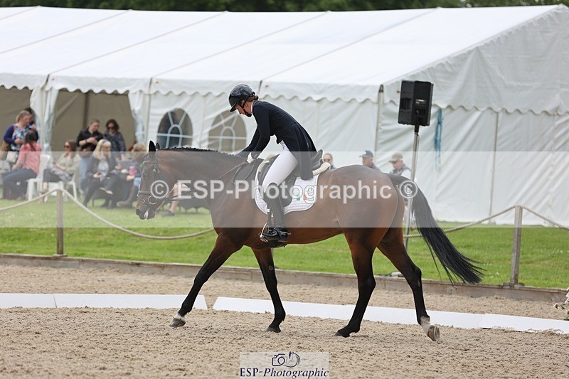 240524-114857-08452 - 271-WILD_ATLANTIC_WAY-Susie_Berry