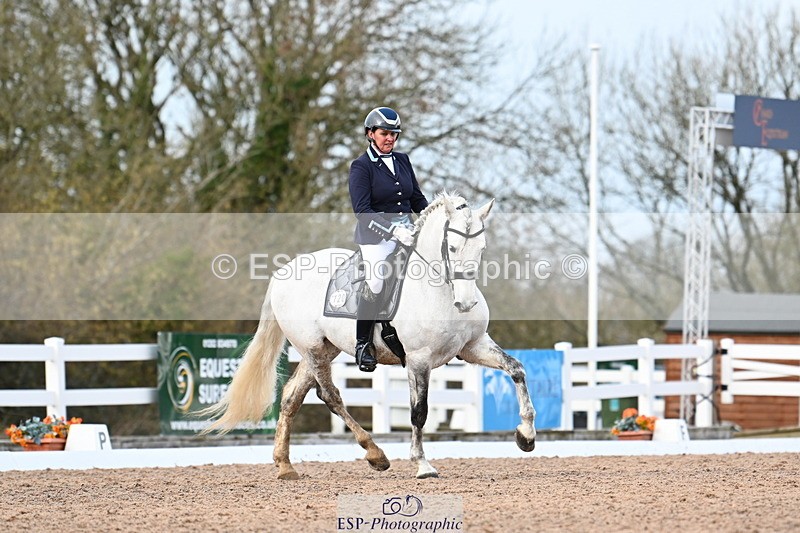 240218A-135219-08495 - 120-PAULA.LEE-Deseado.Santo