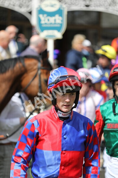 yr12052022r1-3 - Race 1 1.50pm Paddy Power 'Making Flat Less Flat' Stakes