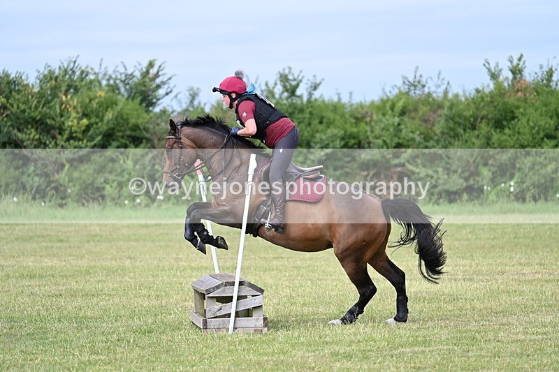 WJ7_4973 - 60cm XC Time 09:58 to 10:16