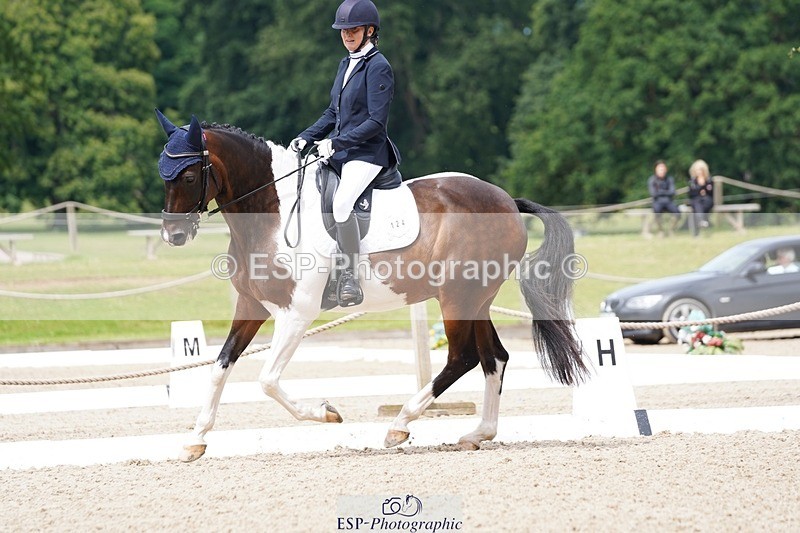 240721-113210-07826 - 124-Sophie_Savage-Two_Tone_Ted