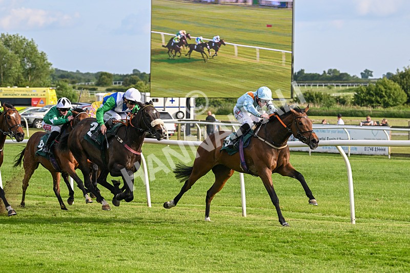 100625-Race 4-Lima Sierra-7012 - Race 4