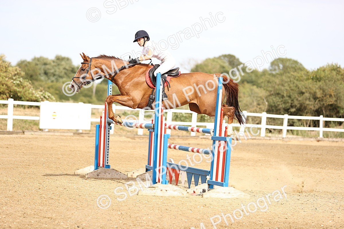 SBM_001633 - Class 6 - Senior Newcomers 1.10m