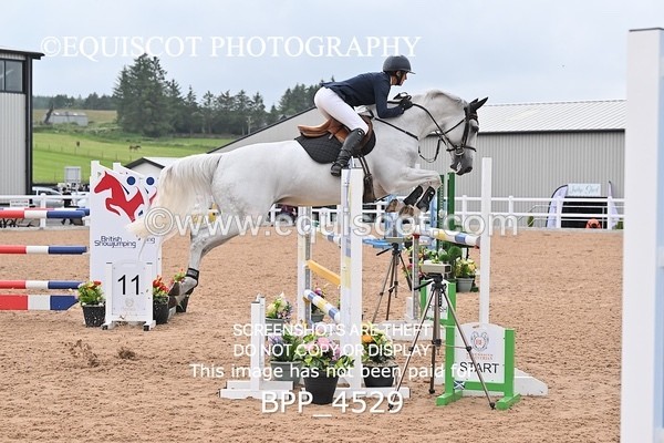 BPP_4529 - CLASS 5 WED Redpost Equestrian Senior Foxhunter/1.20m Open