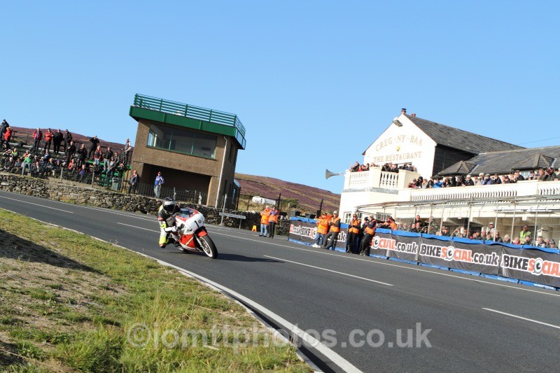  - Joey Dunlop - The Rivals Parade Lap