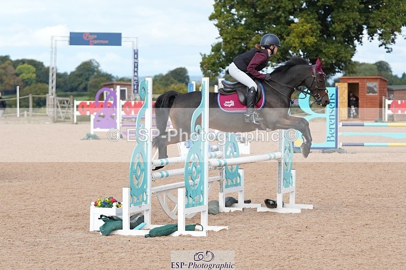 250921-101516-02143 - Cls 4 Pony British Novice and 80cm