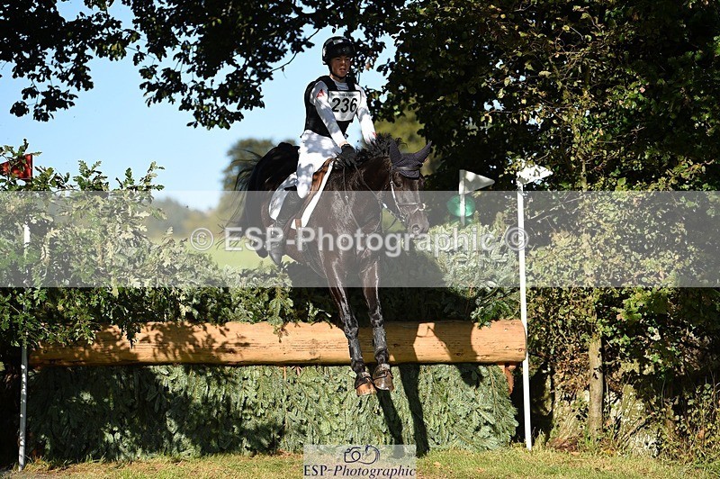 231022-105322-25535 - 236-FAIRLIGHT.ALLEGRA-Jonny.Lee-XC