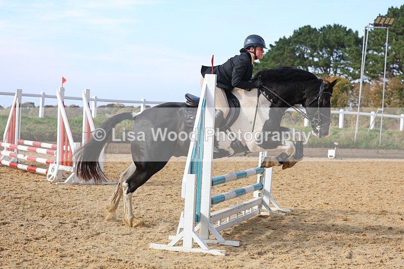 3E7A8210 - Class 4: 70cm open