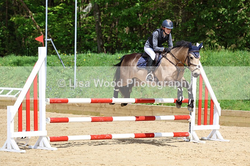 3E7A7905 - Class 10: 90 cm open