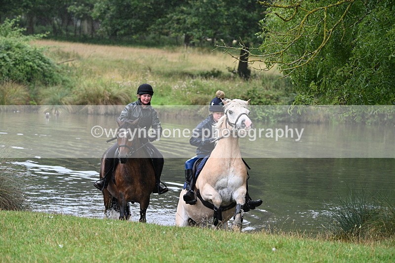 WJ7_8973 - Time at Water 11:53 to 12:23