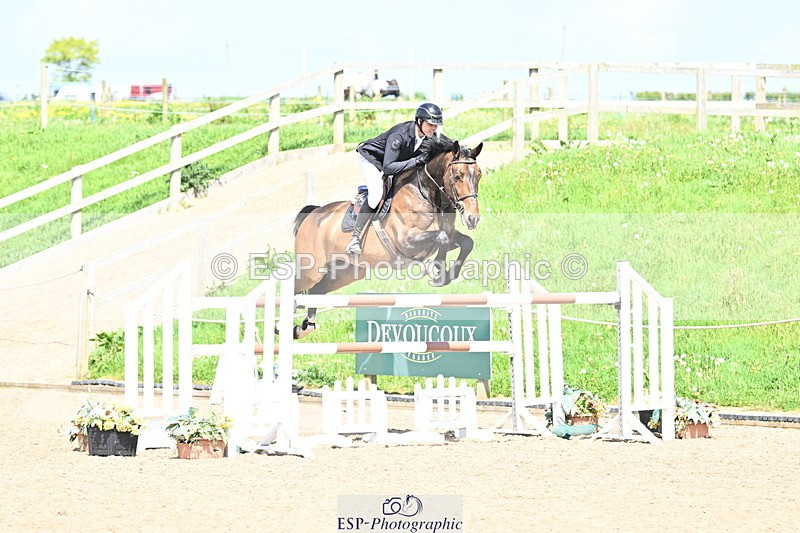 240509A-143906-02494 - Cls 11 National 1.40m Open