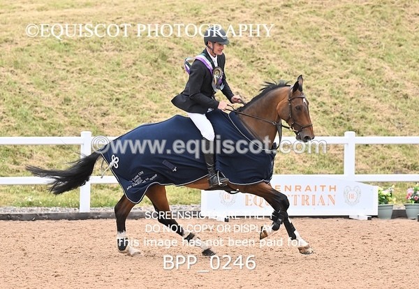 BPP_0246 - CLASS 25 SUN HOYS Redpost Equestrian Senior Foxhunter Second Round