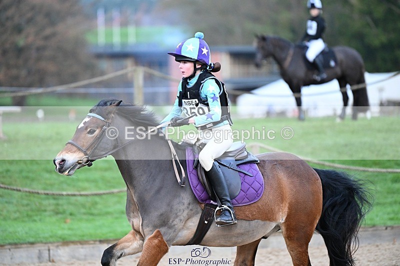 241117-081401-02432 - Cls 1 70-75cm Start to 9.00