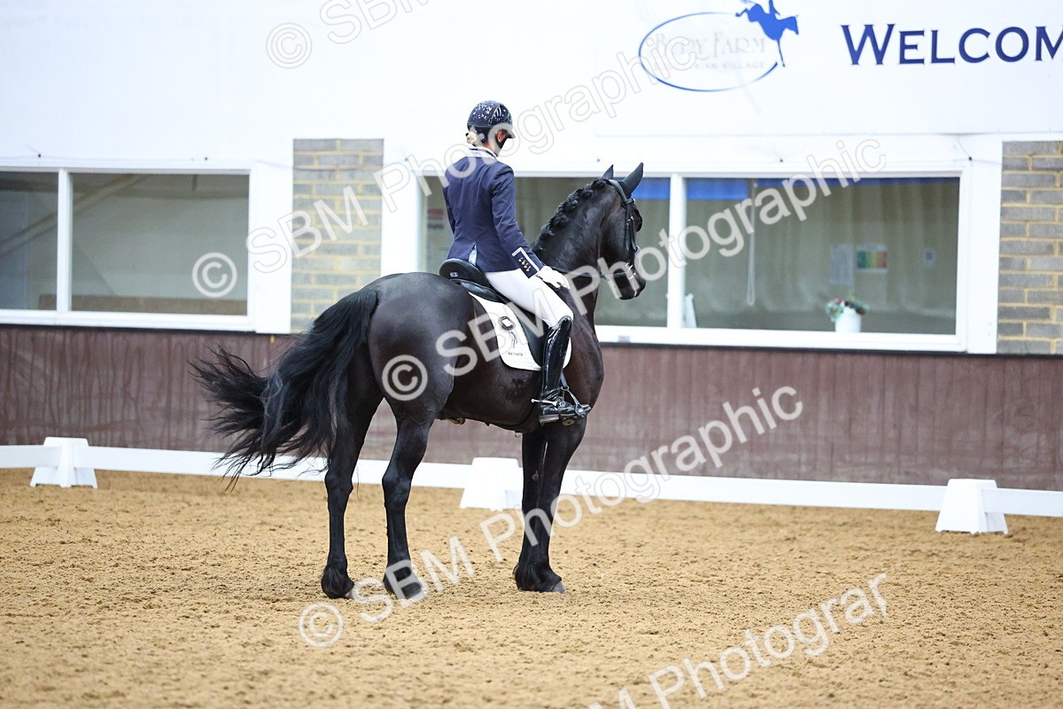 SBM_006613 - Class 5 - novice 6 - 12.04-13.07