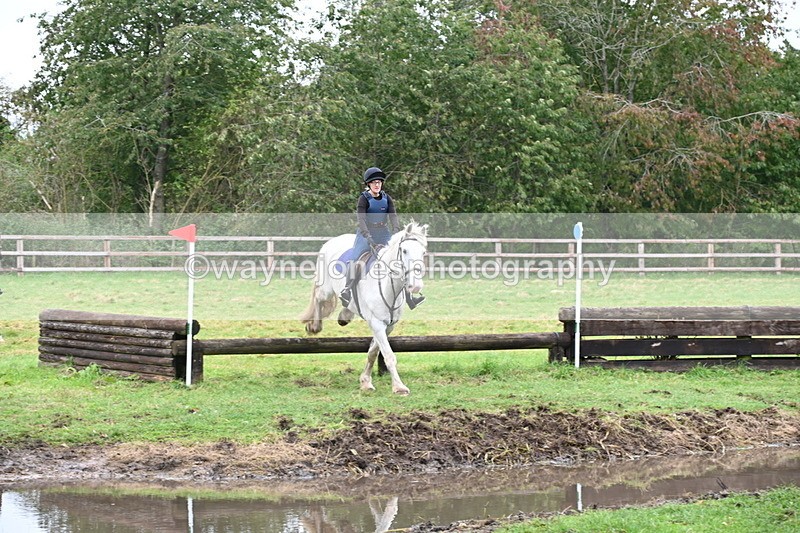 WJ6_7066 - Time at Photographer 13:06 to 13:23