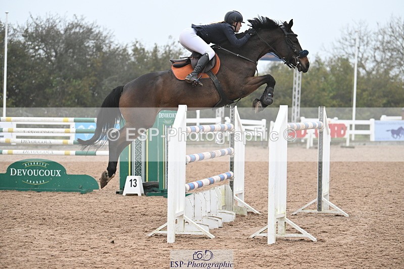 241102A-143416-05645 - SAT Cls 16 Winter 1.25 Jump Off