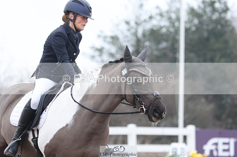 250216-101619-04860 - 138-Lisa.Counsell-Paris.Party.Girl