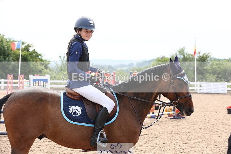 240630A-165300-15372 - Cls 33 Foxhunter and 1.10m Open