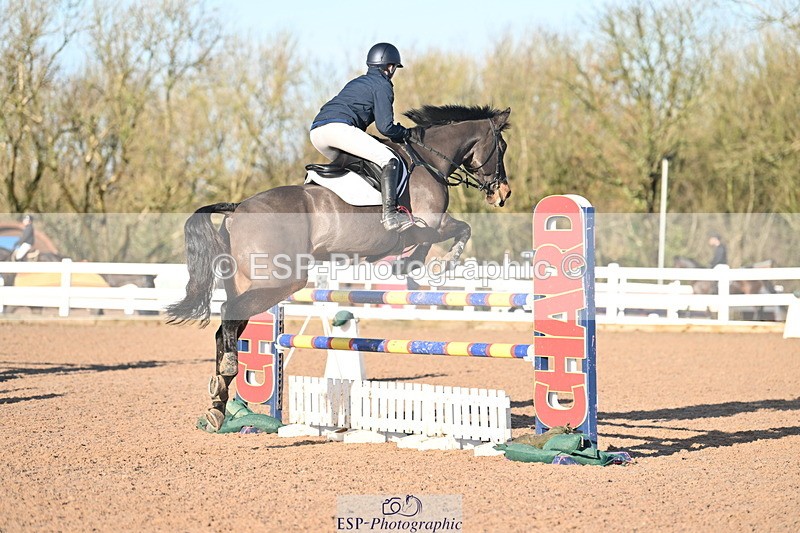 231210A-131020-02506 - Cls 20 Newcomers & 1.10m Open