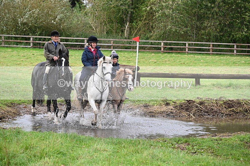 WJ6_4315 - Time at Photographer 11:57 to 12:14