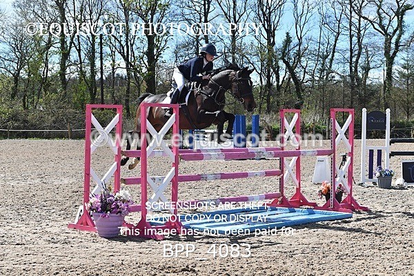 BPP_4083 - CLASS 6 FRI Senior Newcomers/ 1.10m Open