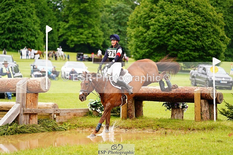 240525-165652-18947 - 279-MHF_LADY-Poppy_von_Maltzahn