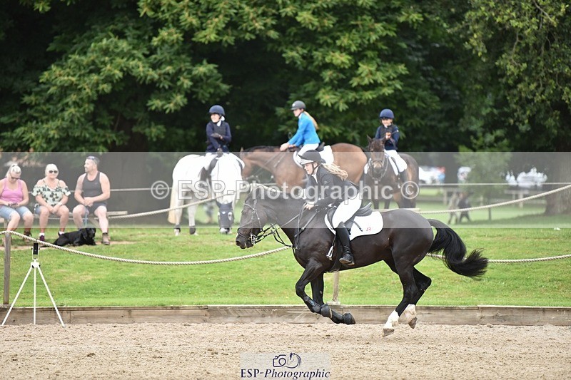 240802-103200-00864 - 70cm Round 1