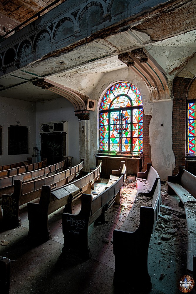 Agudas Achim Synagogue (Chicago,IL) | Light Across the Pews - Agudas Achim Synagogue