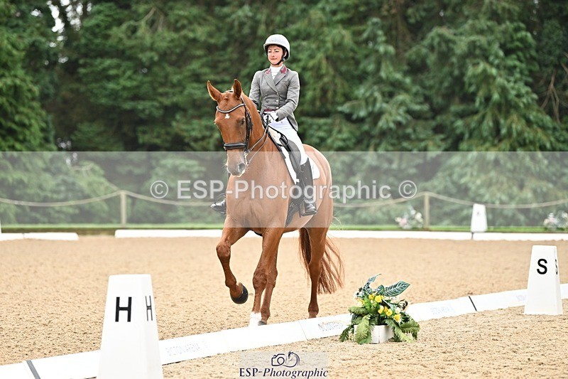 240811-101413-04701 - 134-Beth.Miller-U-gino