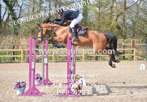 BPP_4223 - CLASS 10 RHS Foxhunter Championship Qualifier