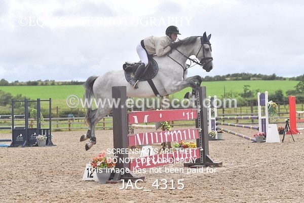 JAC_4315 - CLASS 7 Senior Foxhunter/ 1.20m Open