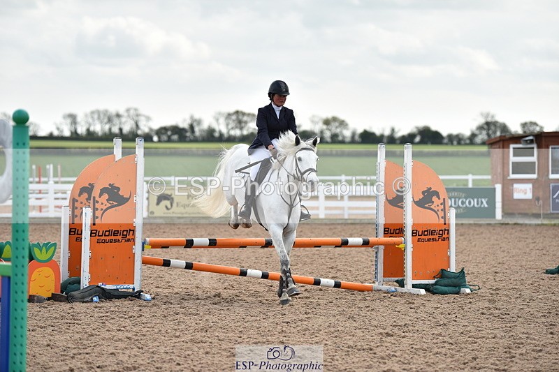 240423A-163850-00212 - 70cm