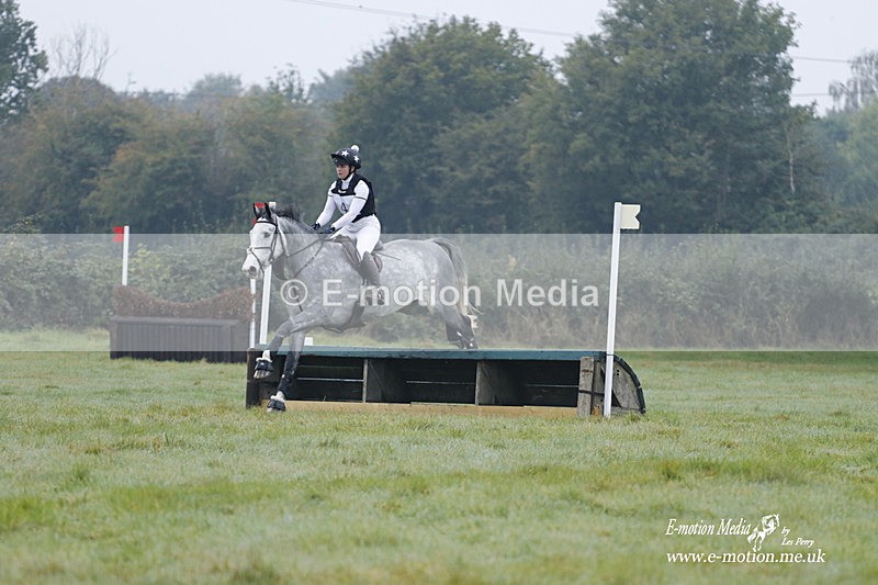 WWHT 171021 0285 - Novice Restricted (0.80m)  17/10/21