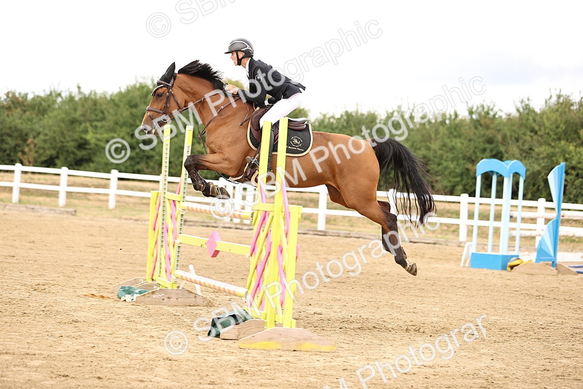 SBM_026874 - Class 13 - Senior Newcomers - 1.10m