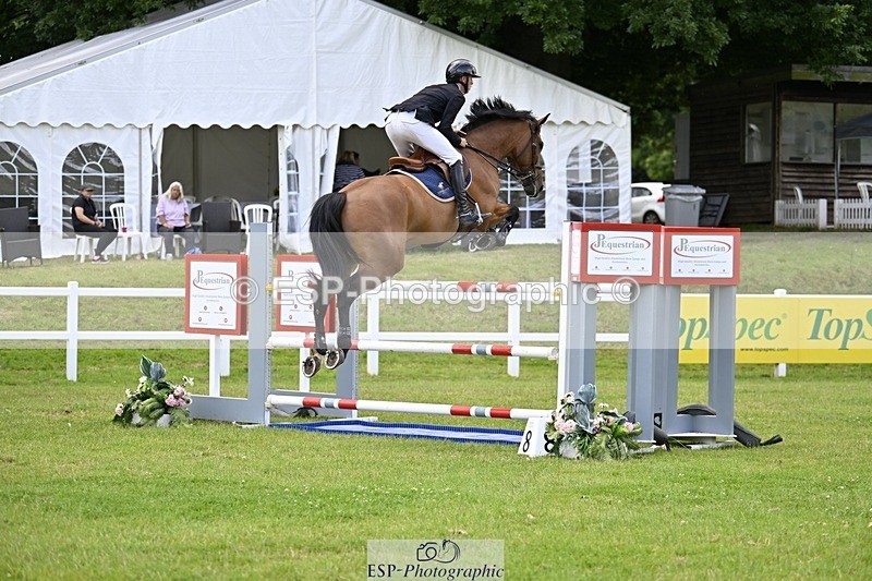 240711-121857-26885 - Cls 117 HOYS Grade C Quali 1.35m