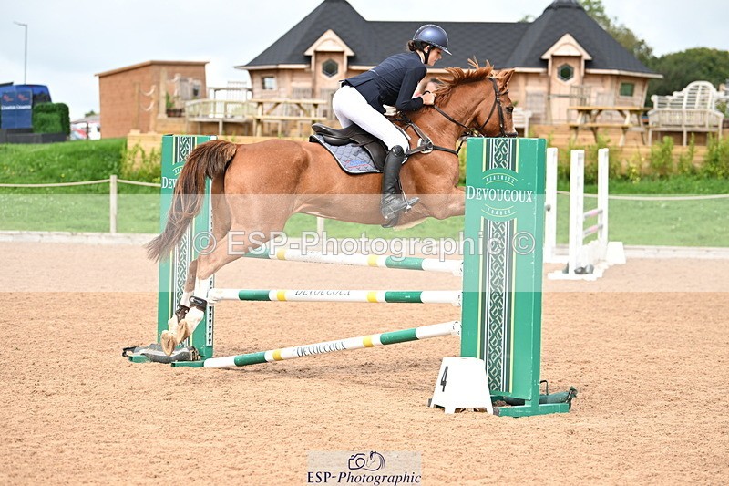 240908A-134113-04062 - Cls 15 U21 Intro 90cm-1.00m  Team Comp